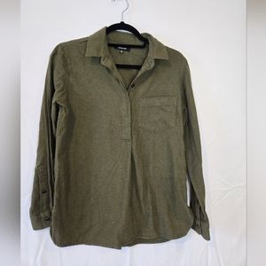 3/$25 Madewell Pullover Button Back Olive Green Top Size XXSmall